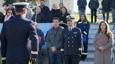 La Prefectura Naval Argentina celebró su 215° aniversario con un emotivo acto en Quequén