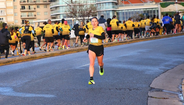Fin de semana destacado para Verina Vezzi: top 10 en cross y 4ta entre más de 350 corredoras en Mar del Plata