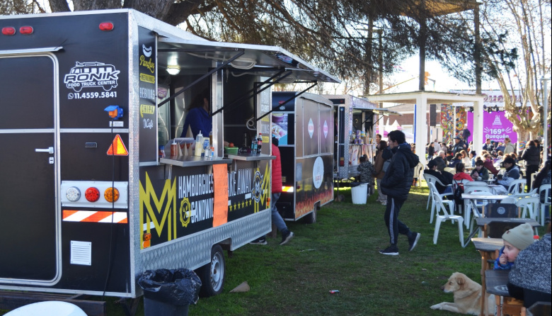 Convocan a emprendedores y food trucks para el 171º aniversario de Quequén